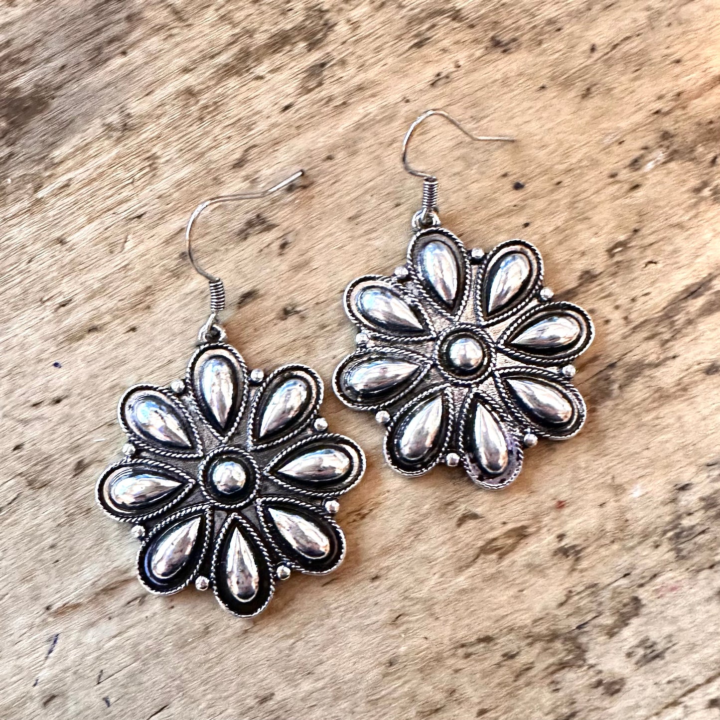 1.5" Silver Flower Dangle Earrings