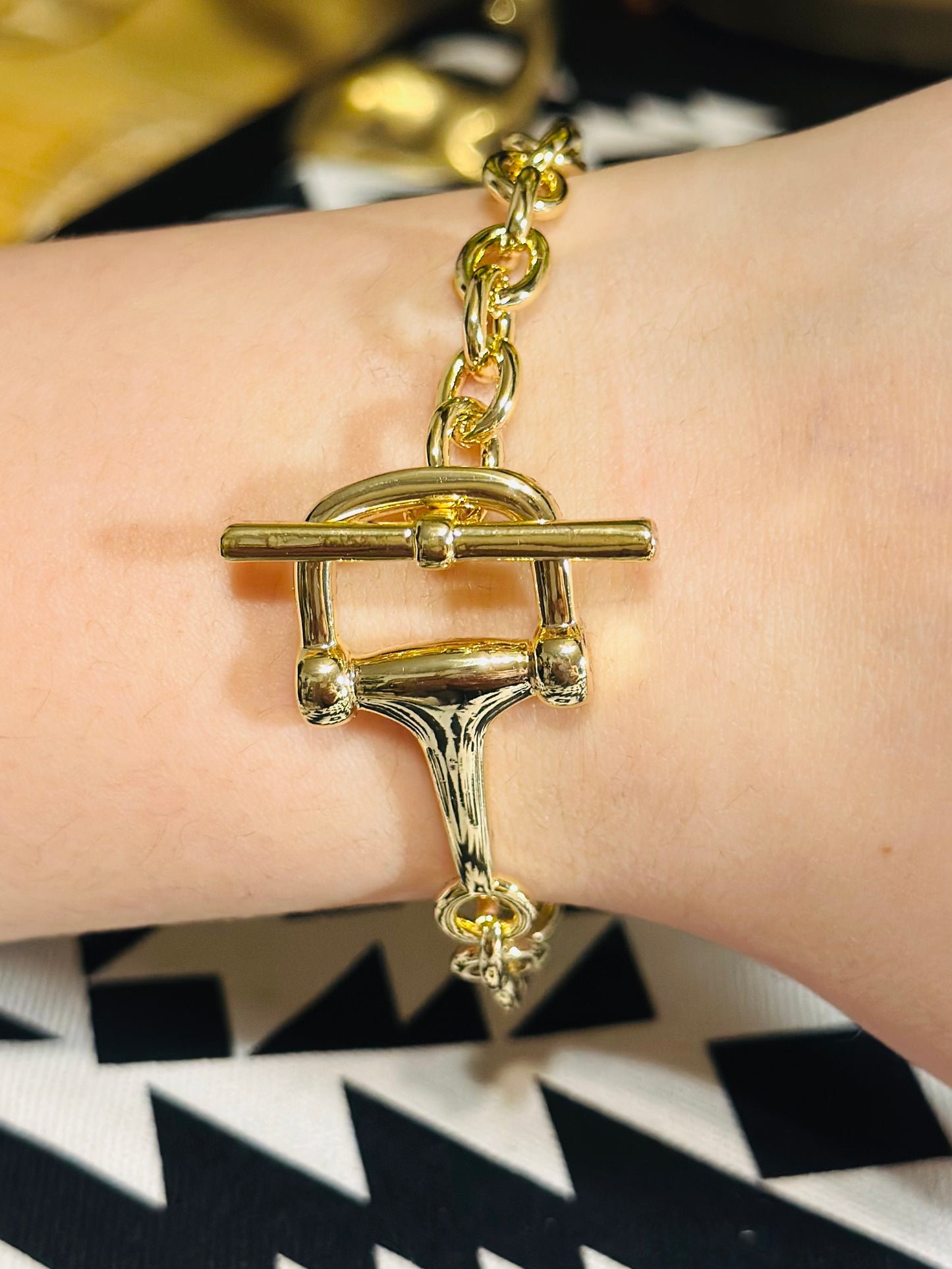 Gold Toggle Buckle Chain Bracelet