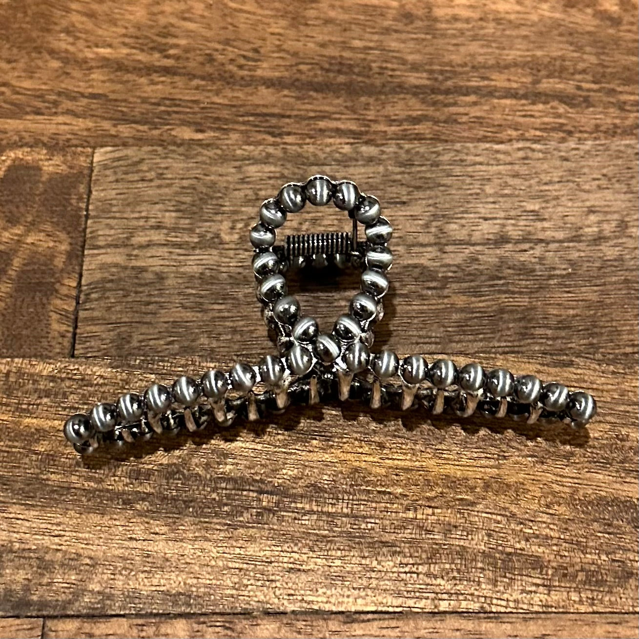 Navajo Pearl Swirl Hair Clip