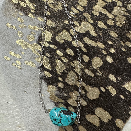 Simple Turquoise Chunk Necklace