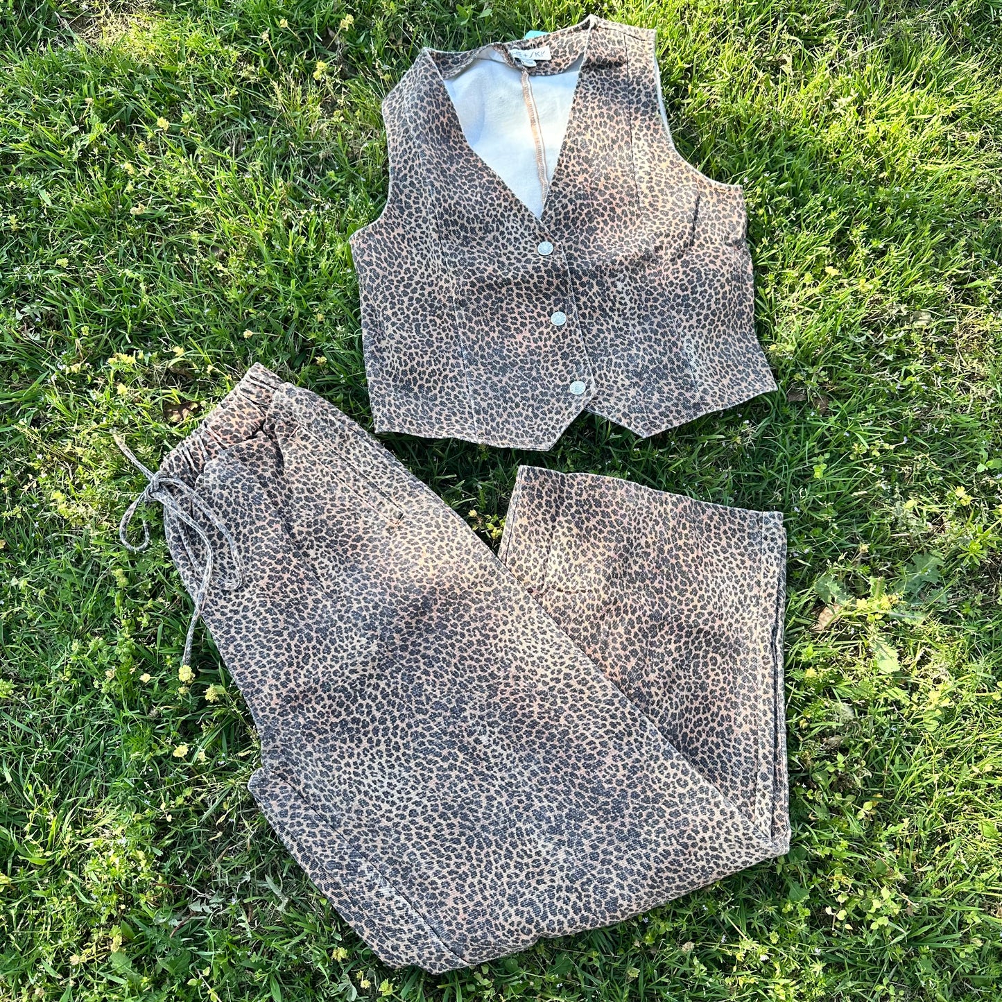 Twill Leopard Print Vest & Pants Set