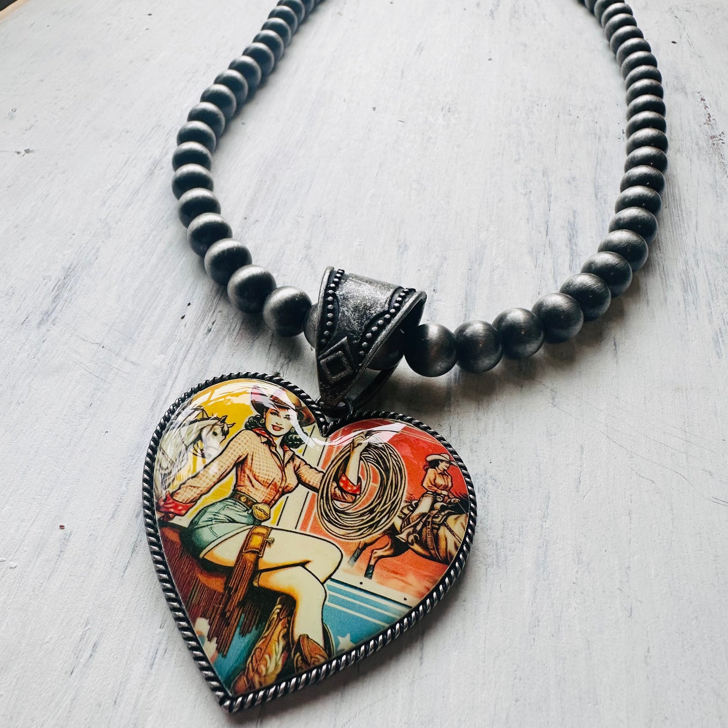 20" Pewter Pearl & Cowgirl Heart Pendant Necklace 10mm