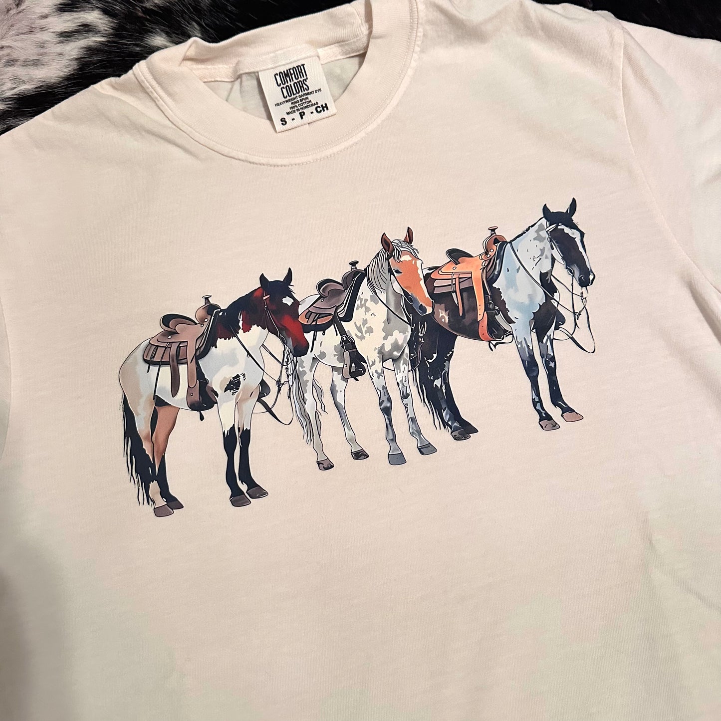 Western Saddle Horse Tee- Cream