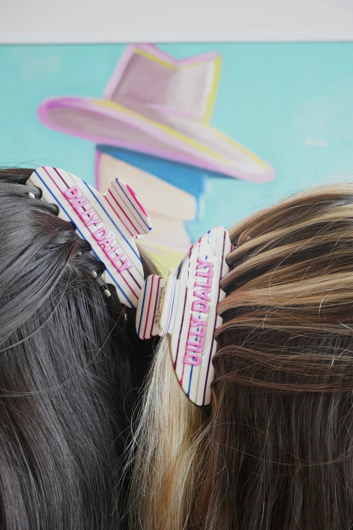 Dilly Dally Striped Hair Clip