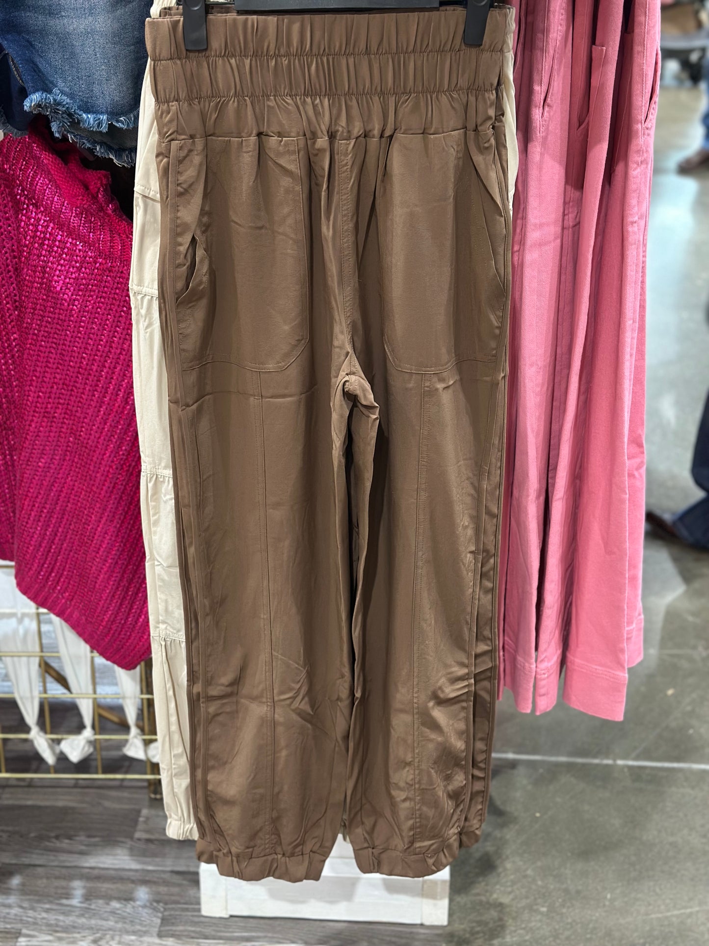 Chestnut Joggers