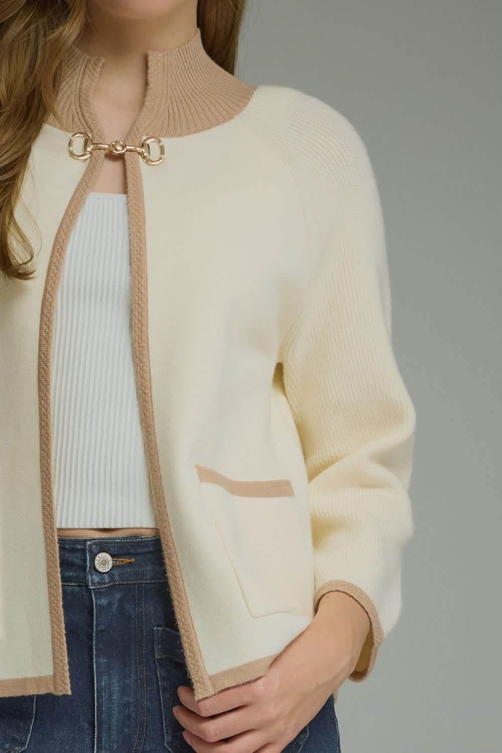 Cream & Contrasting Trim Bit Closure Knit Sweater