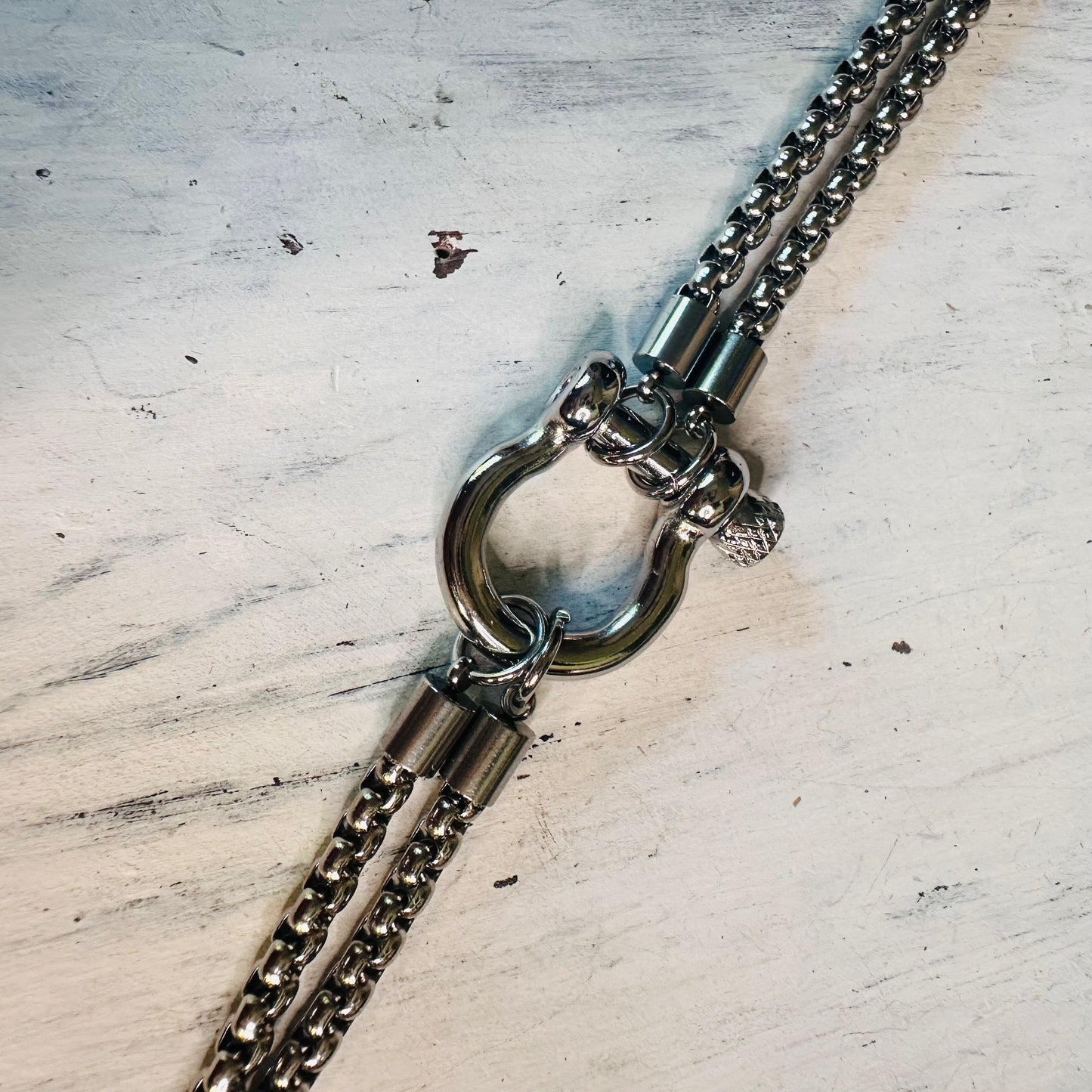Silver Shackle Horseshoe Bracelet