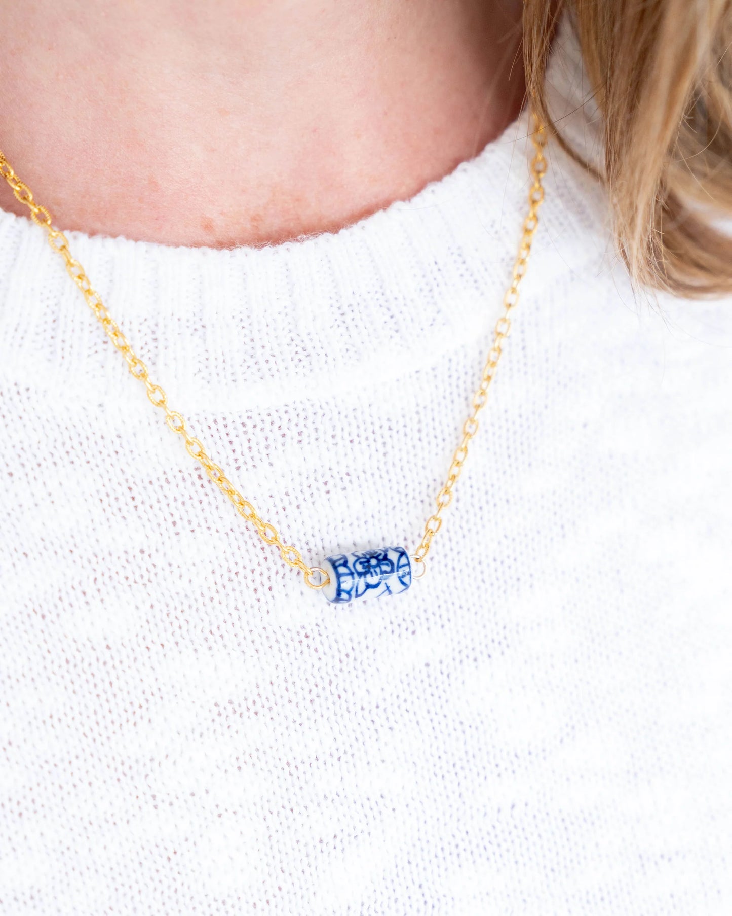 Susan Shaw Blue & White Allie Spool Necklace