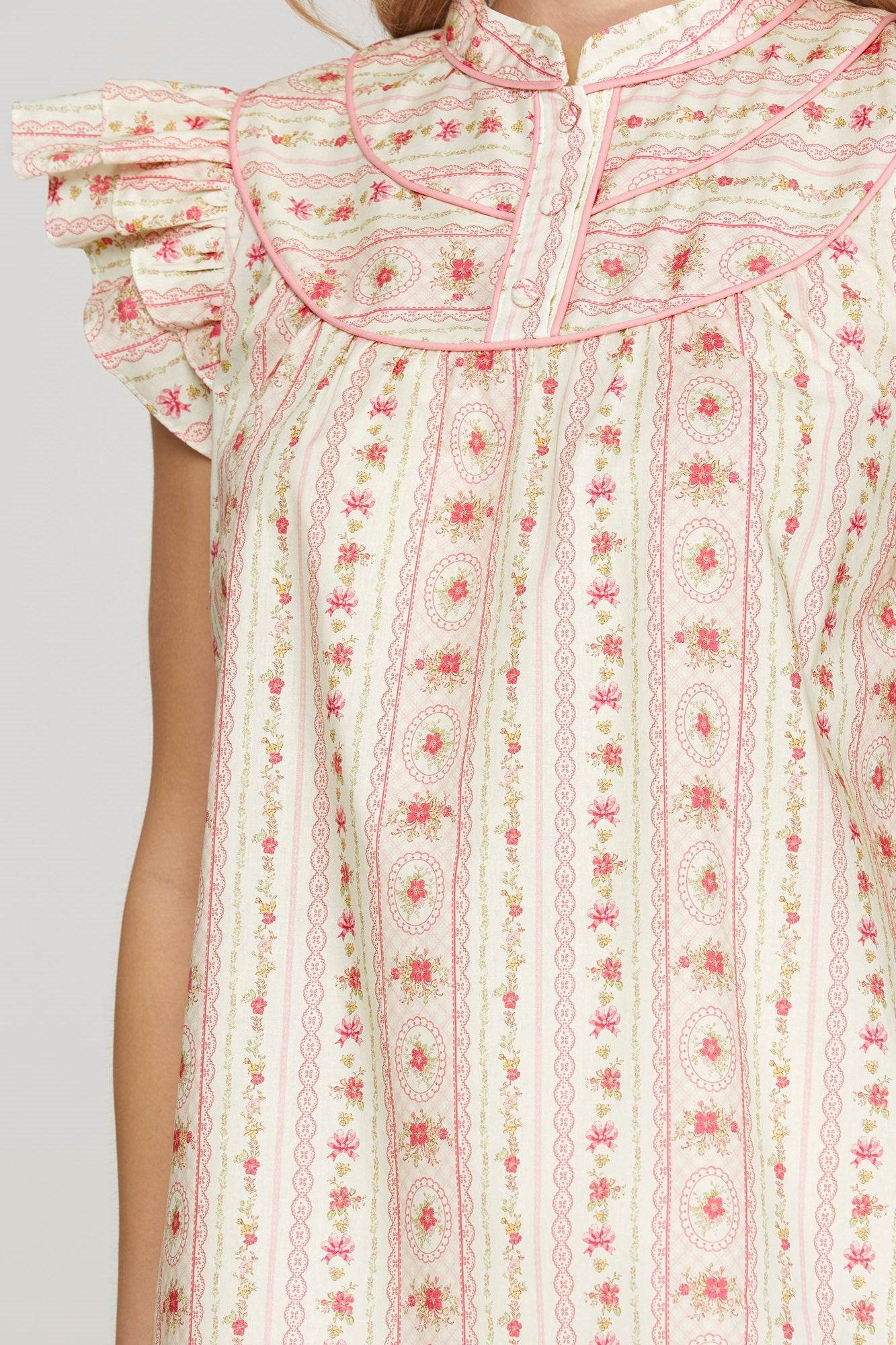 Cream Ruffled Sleeve Floral Print Top