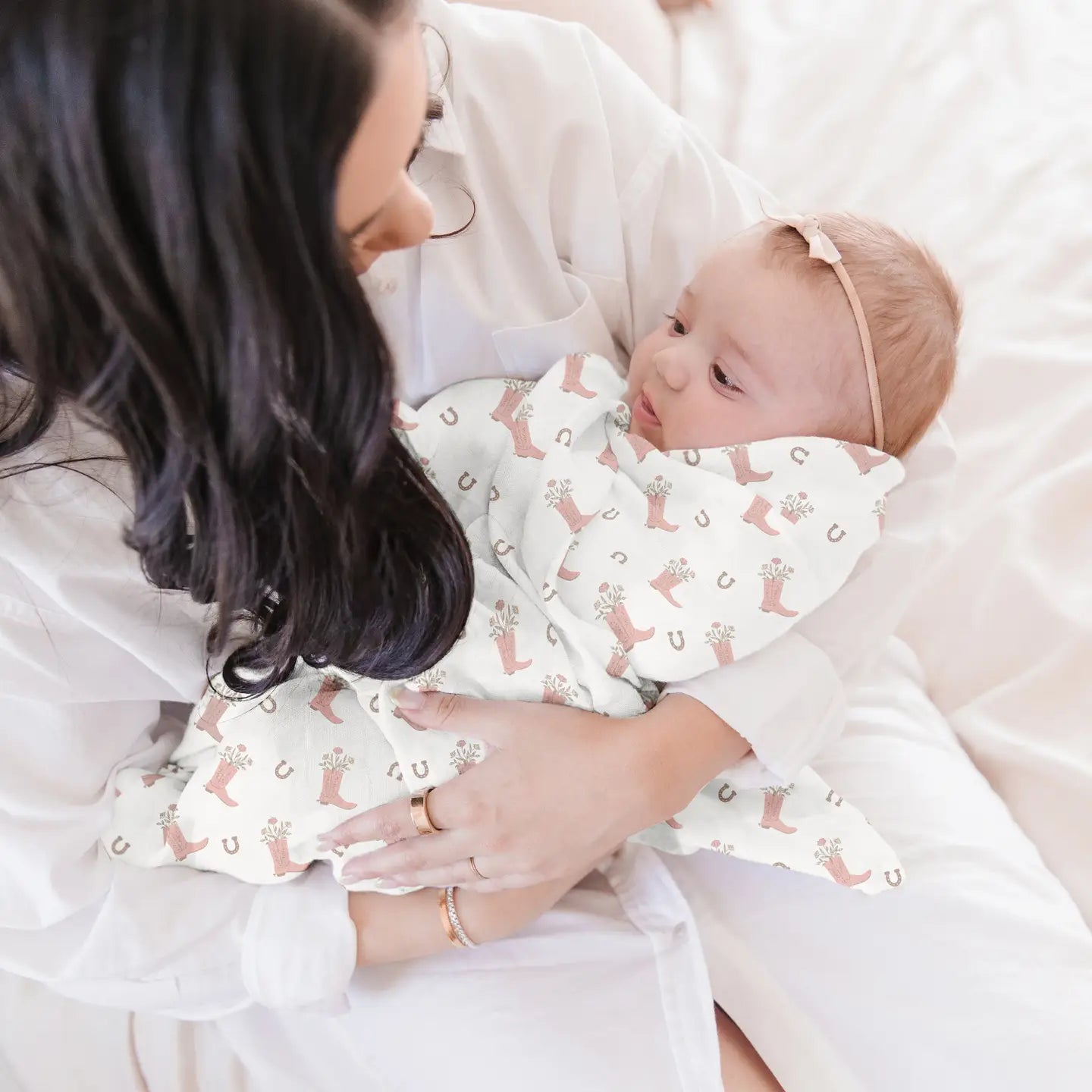 Bloomin' Boot Bamboo Swaddle Blanket Set