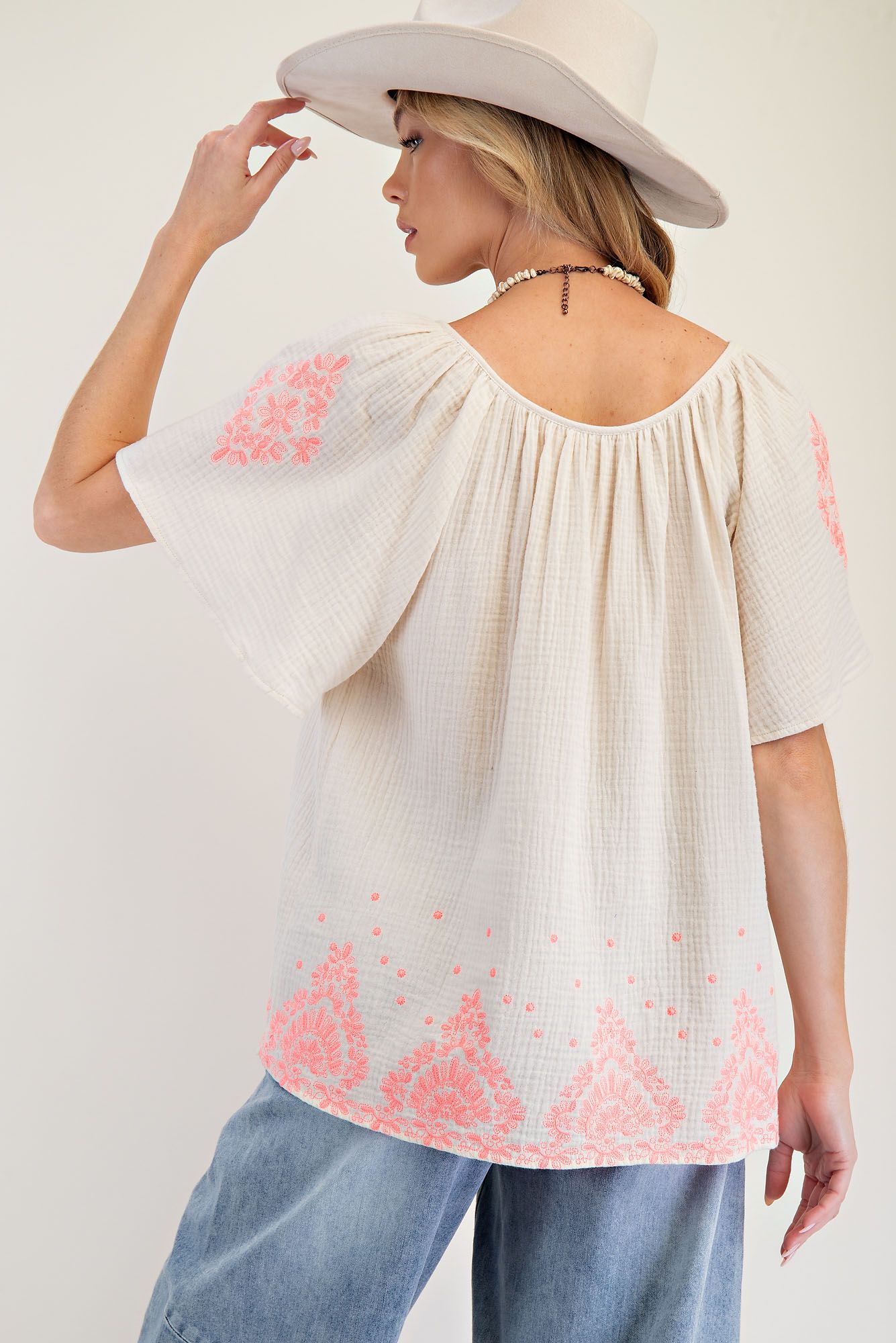 White Embroidered Wing Sleeve Gauze Top