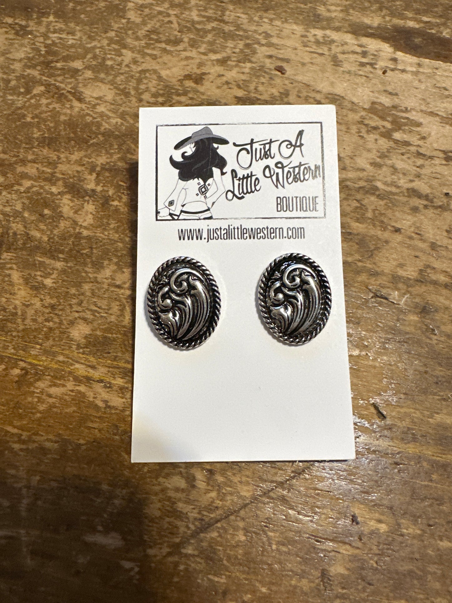 Oval Silver Tooled Post Earring