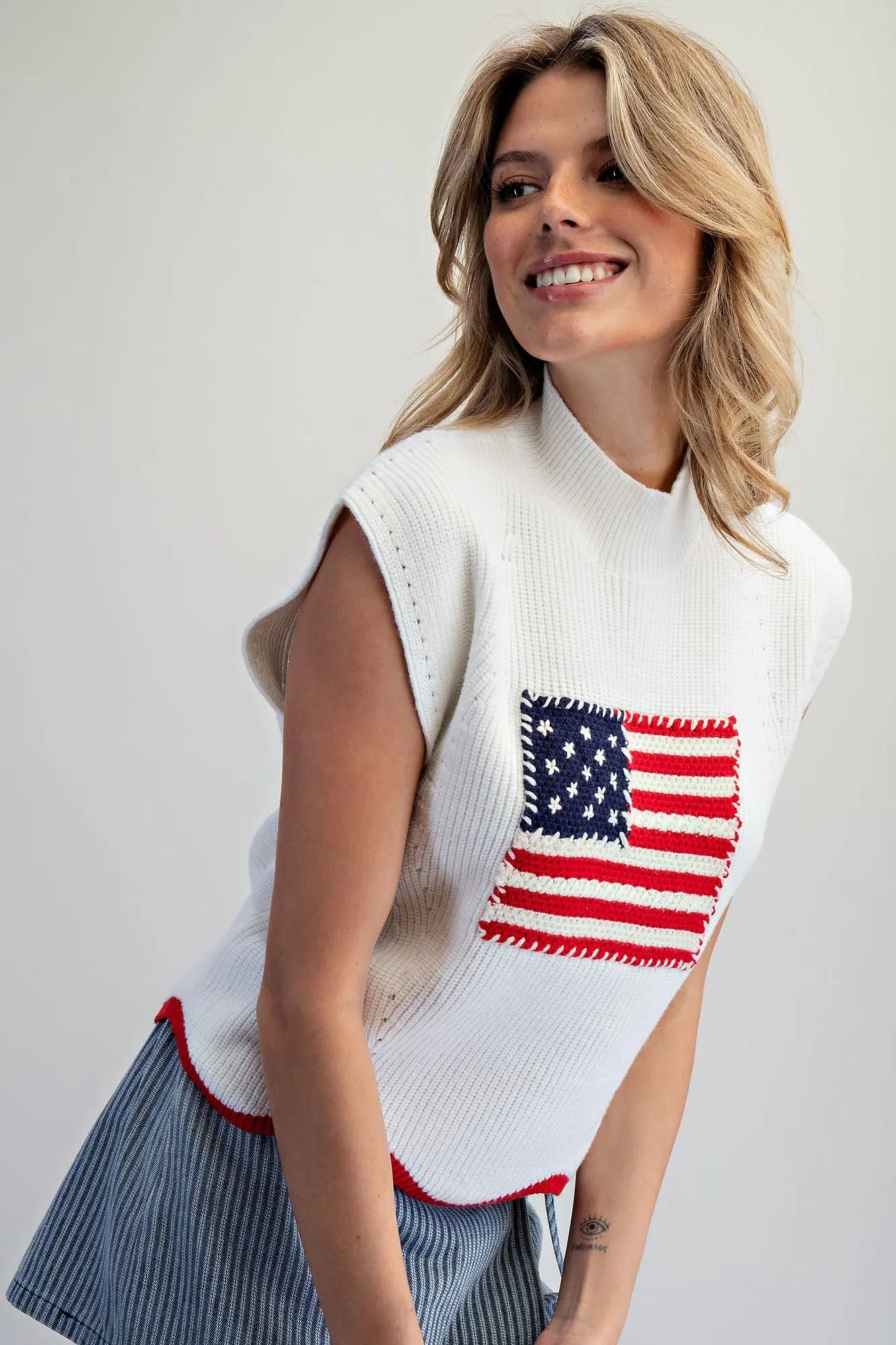 American Flag Scalloped Hem Knit Top- White