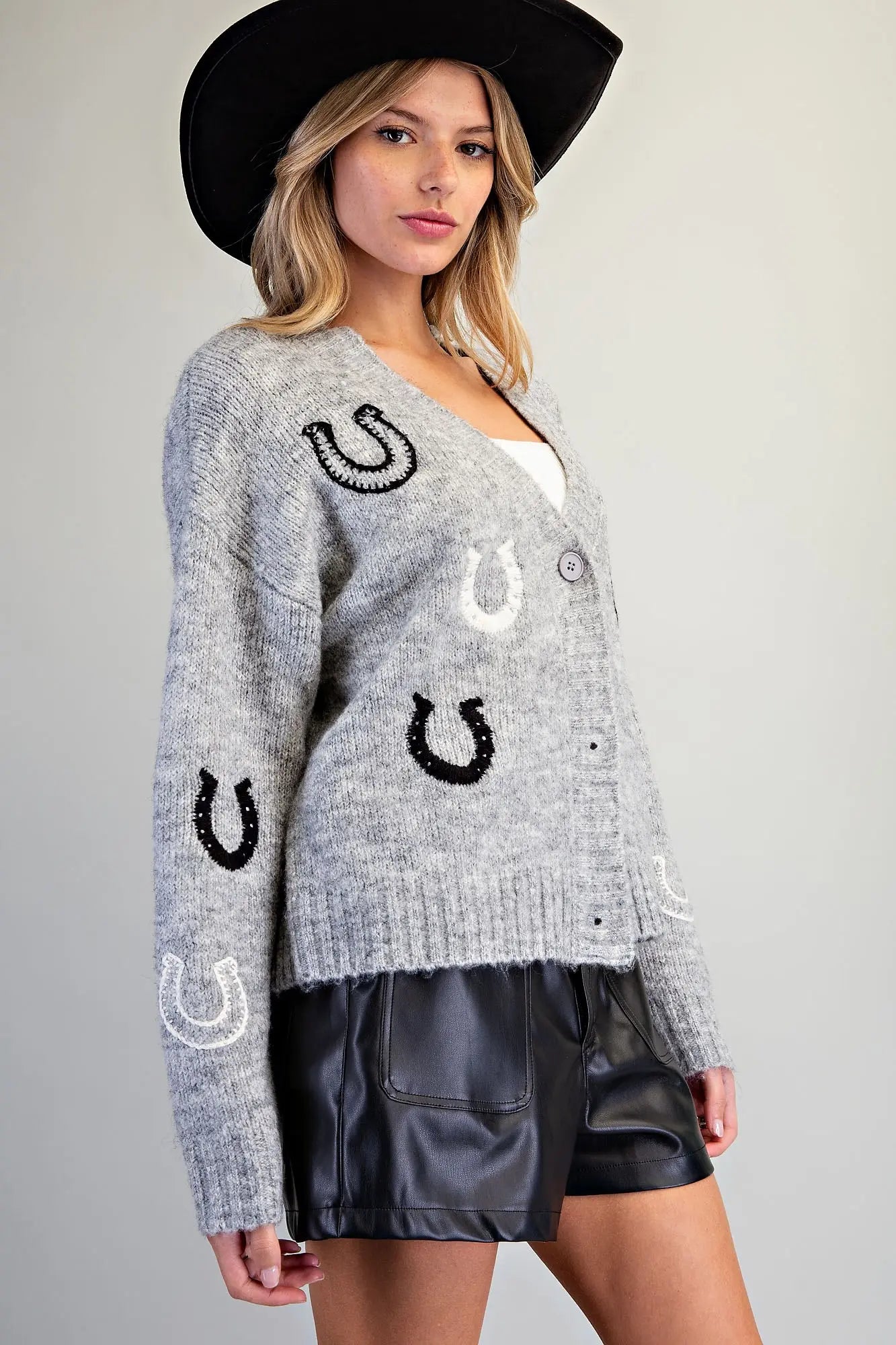 Grey Horseshoe Pattern Knit Cardigan