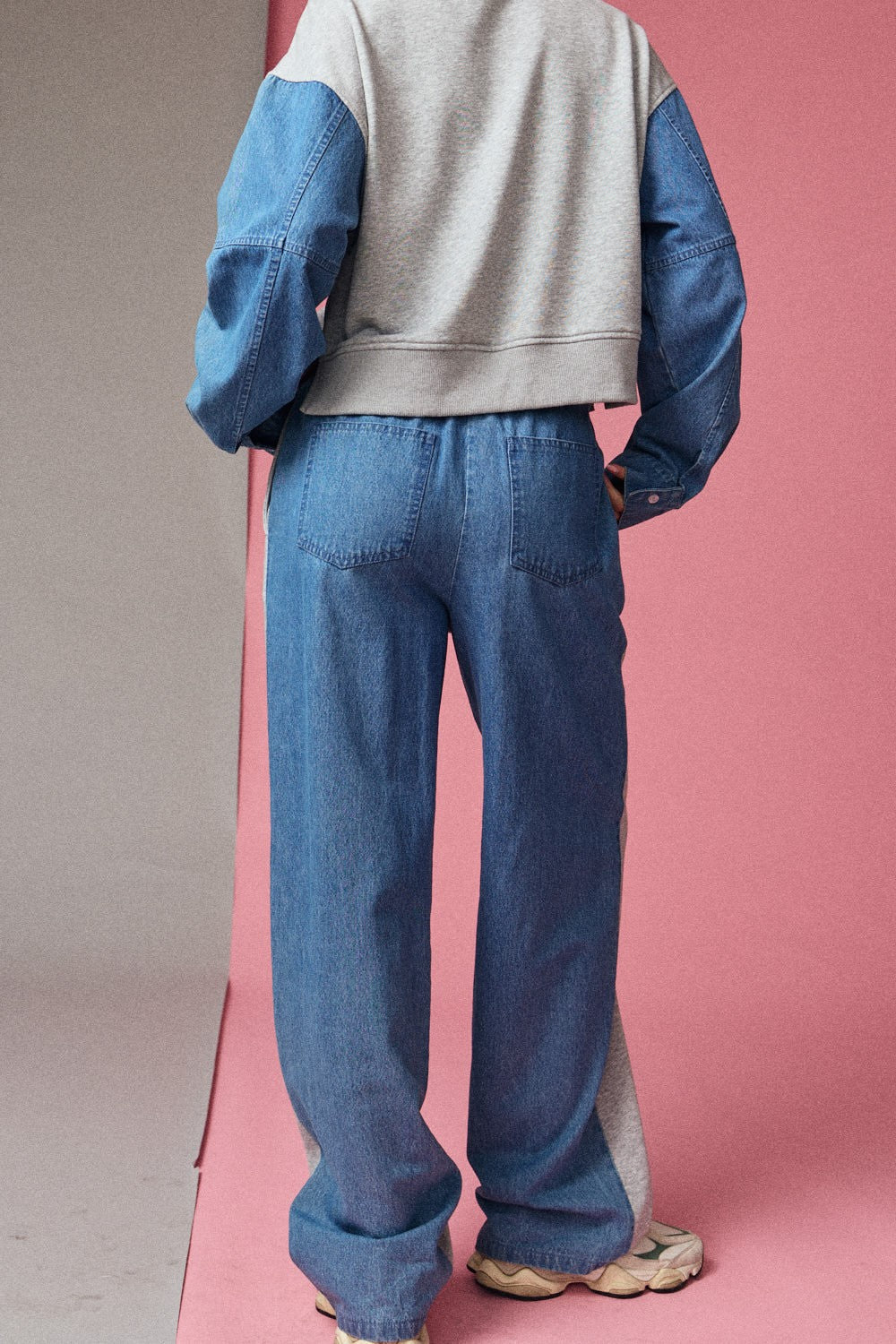 Color Block Relaxed Fit Denim Pants Set