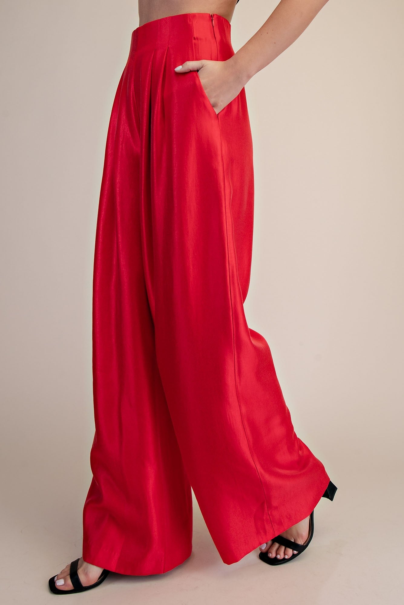 Red Pleated High Waisted Pants