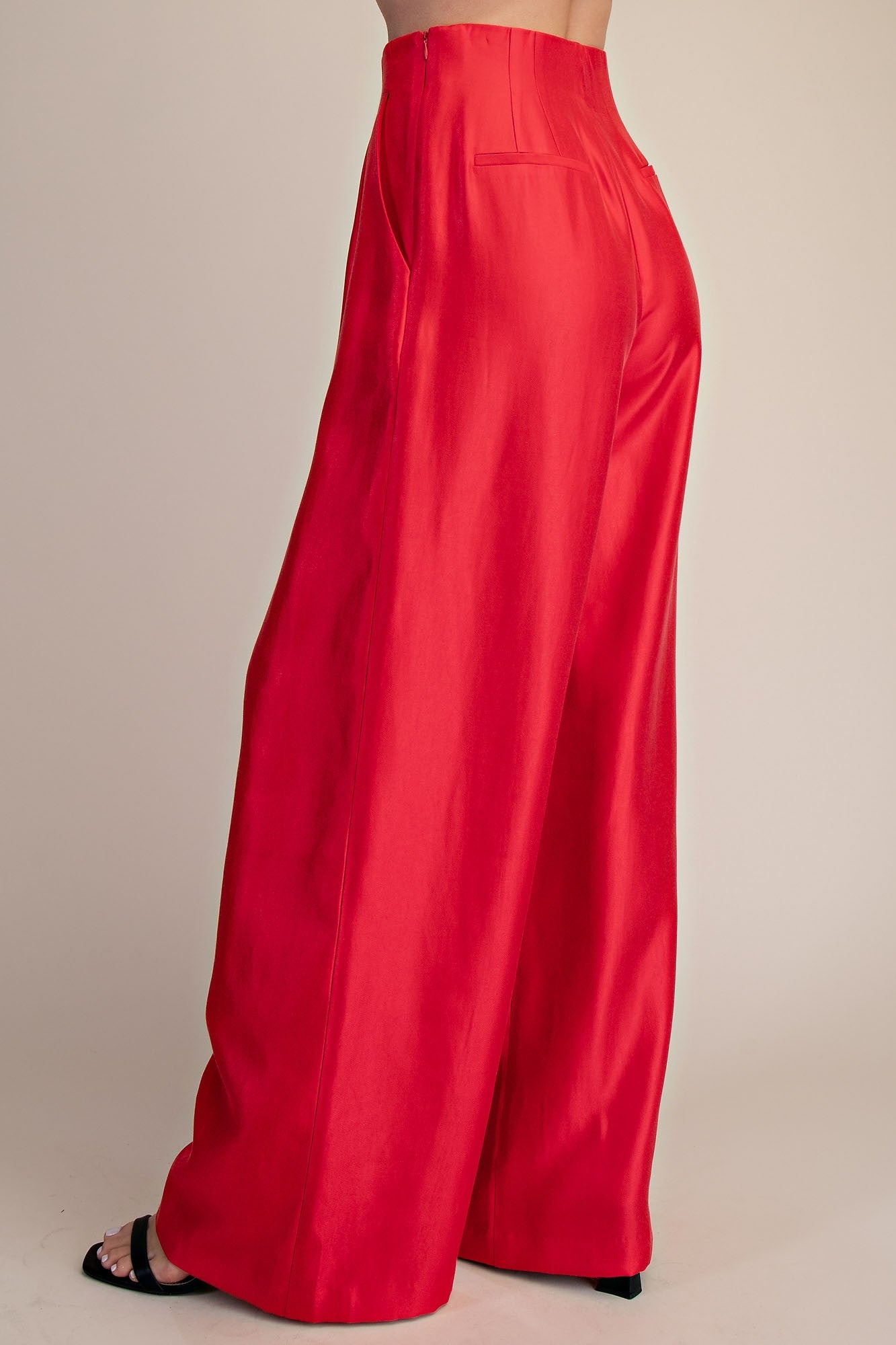 Red Pleated High Waisted Pants