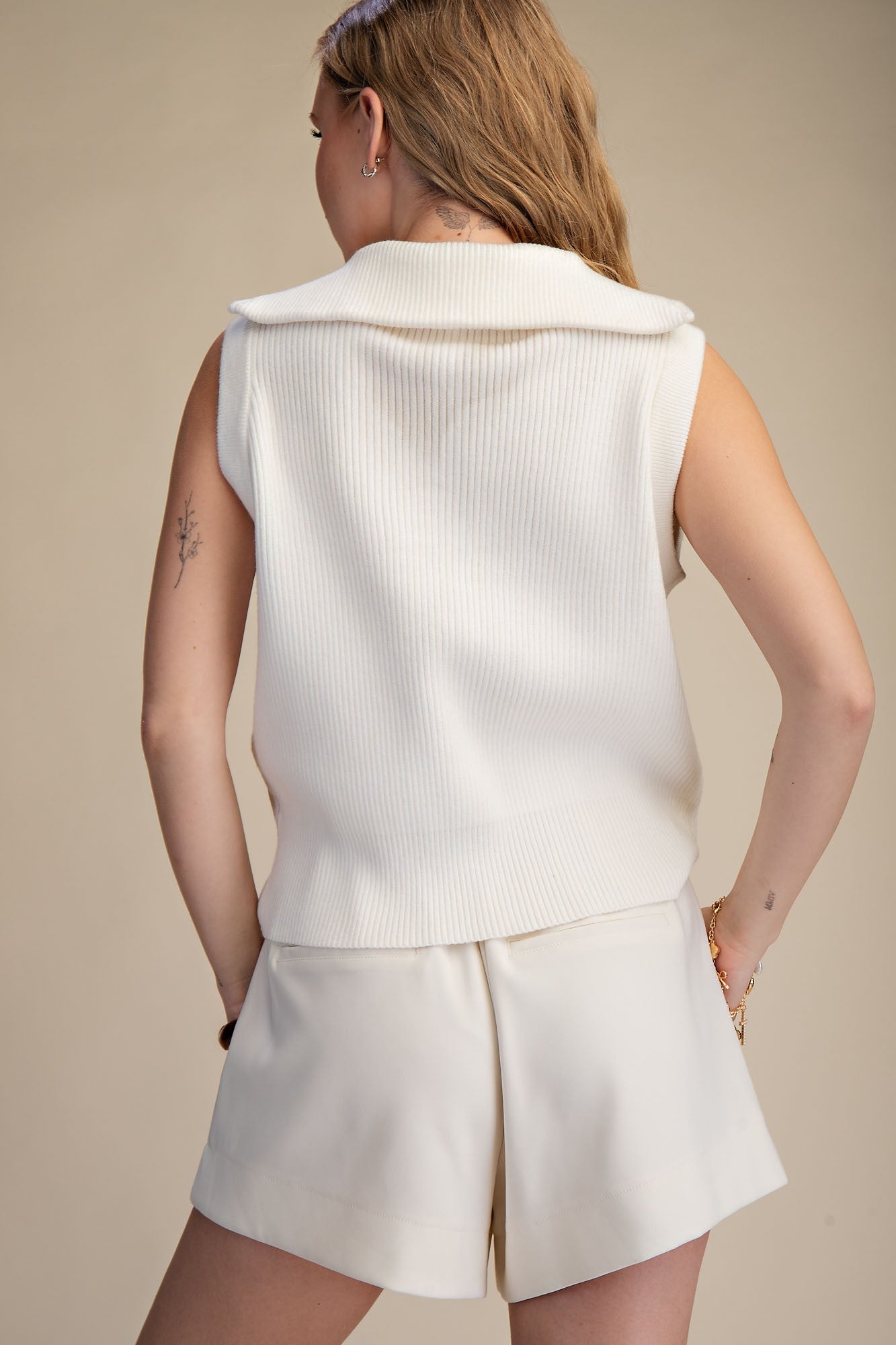 Half Front Zip Closure Sleeveless Sweater Vest
