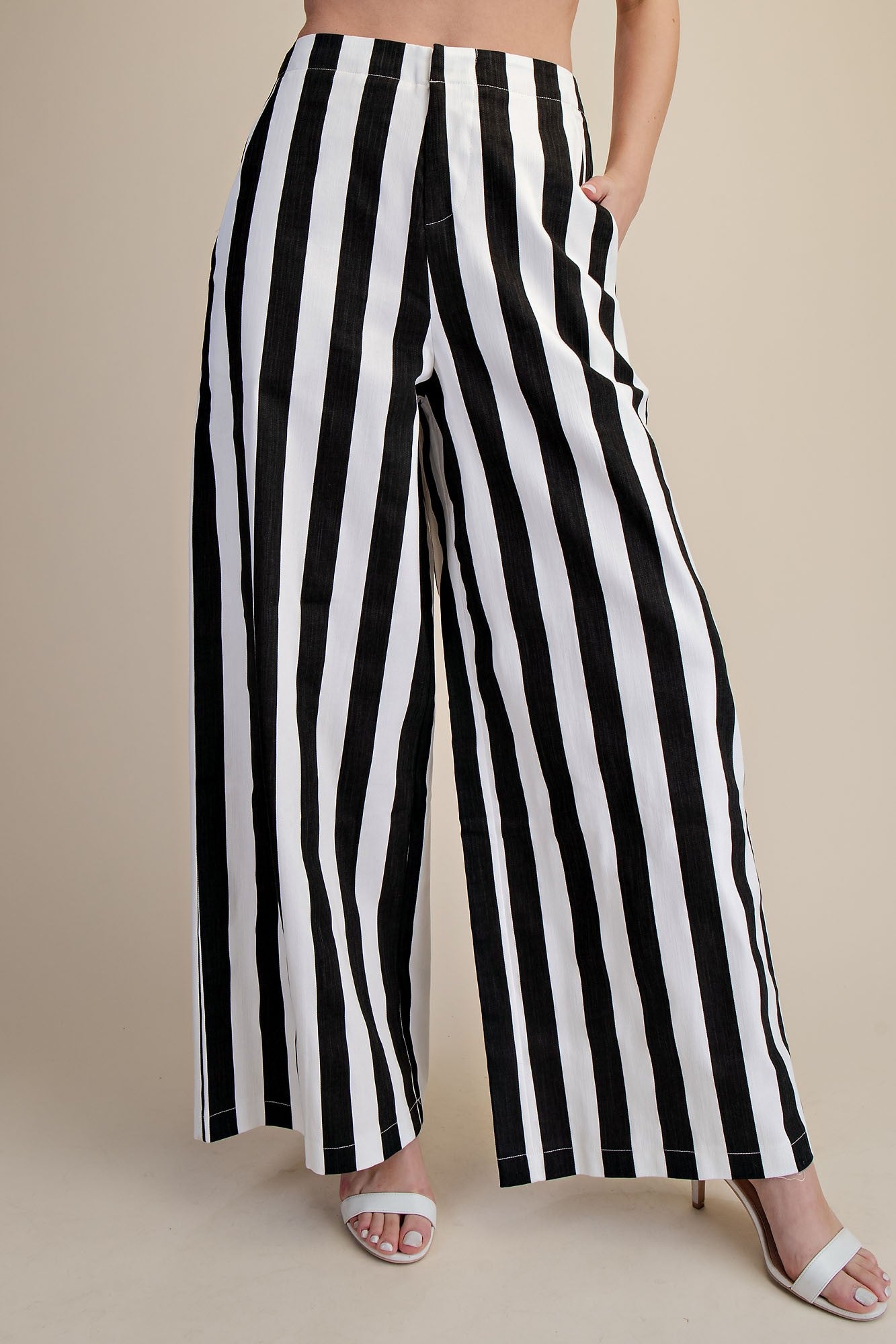 Mid-Rise Wide Leg Stripe Pants- Black & White