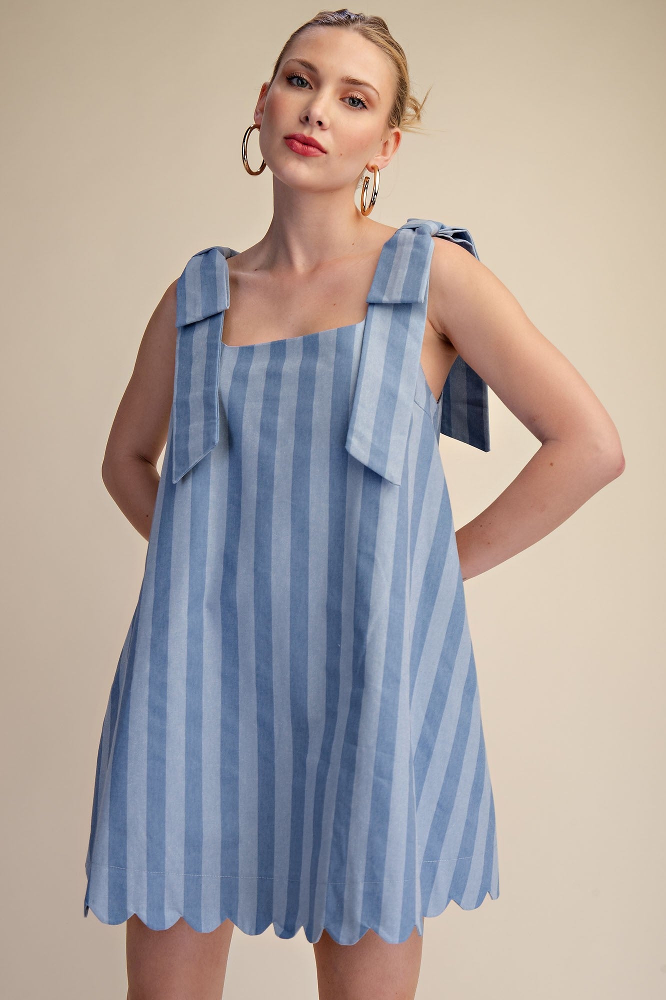 Scoop Neck Bow Shoulder Scallop Mini Dress