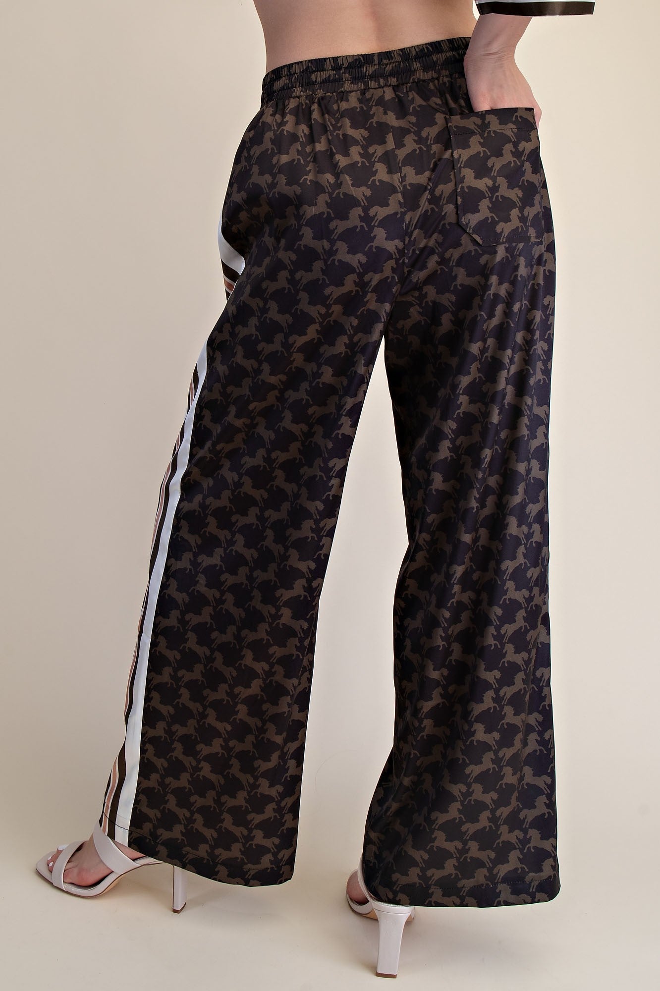 Horse Print Top & Pant Set- Black & Olive