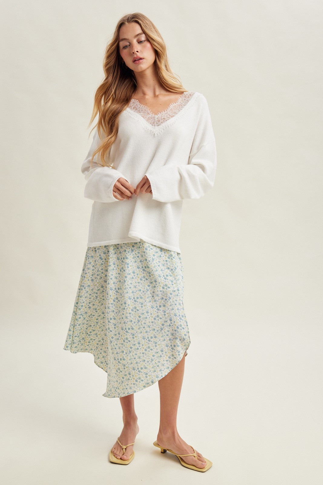 Lace trim V-Neck Sweater