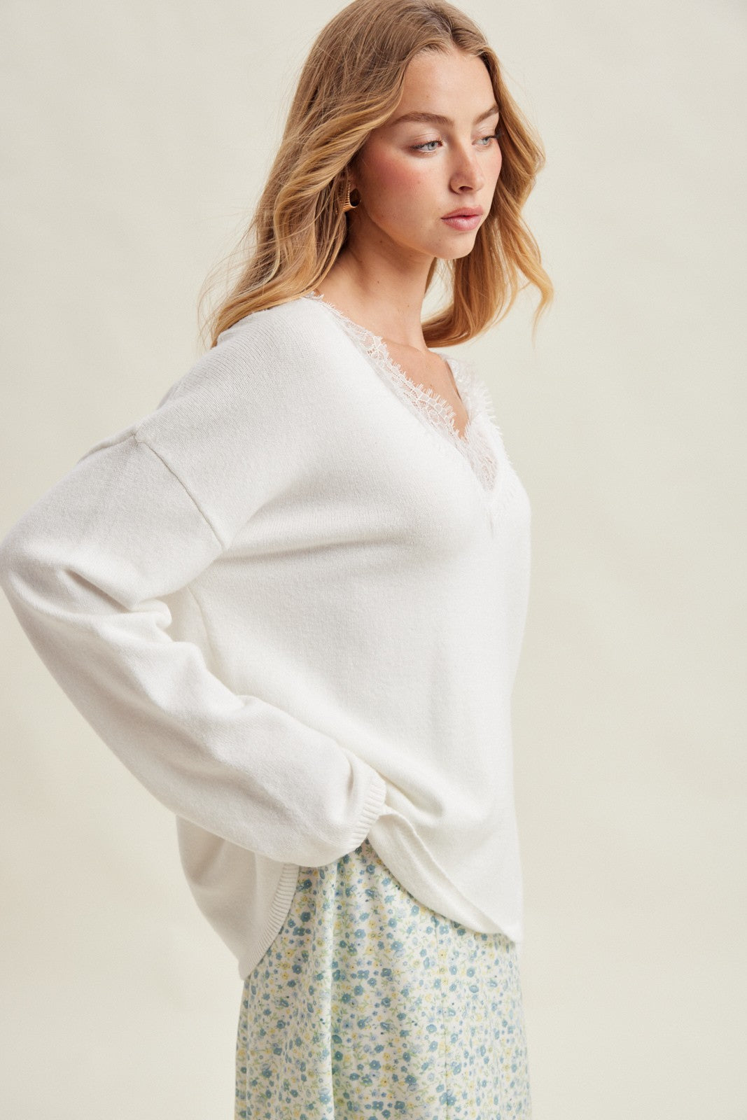 Lace trim V-Neck Sweater