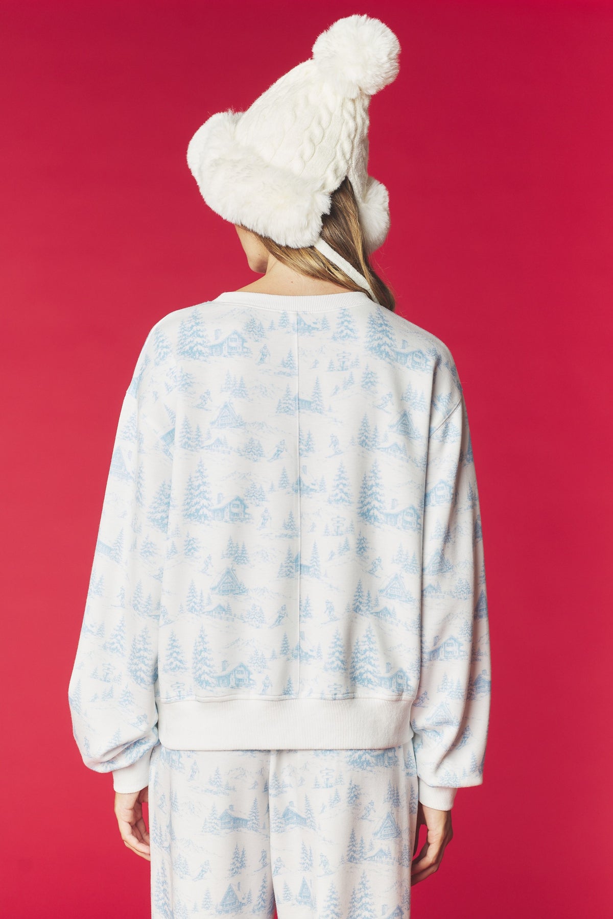 Winter Scenic Print Sweatshirt & Jogger Set