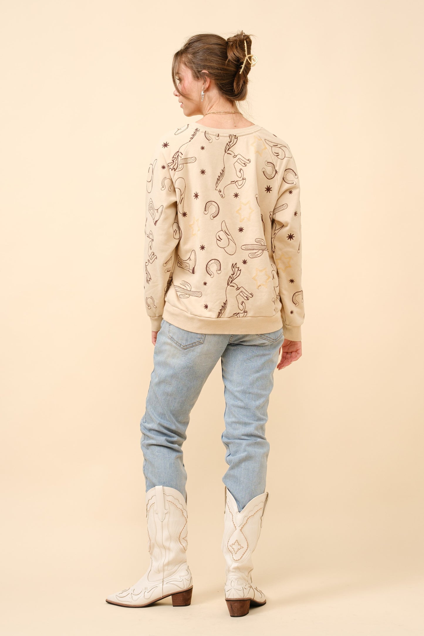 Western Embroidered Pullover Sweatshirt