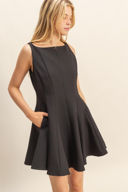 Black Sleeveless Classic Flared Dress