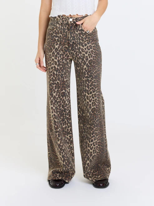 Daze Far Out High Rise Wide Leg Jean- Cool Cat