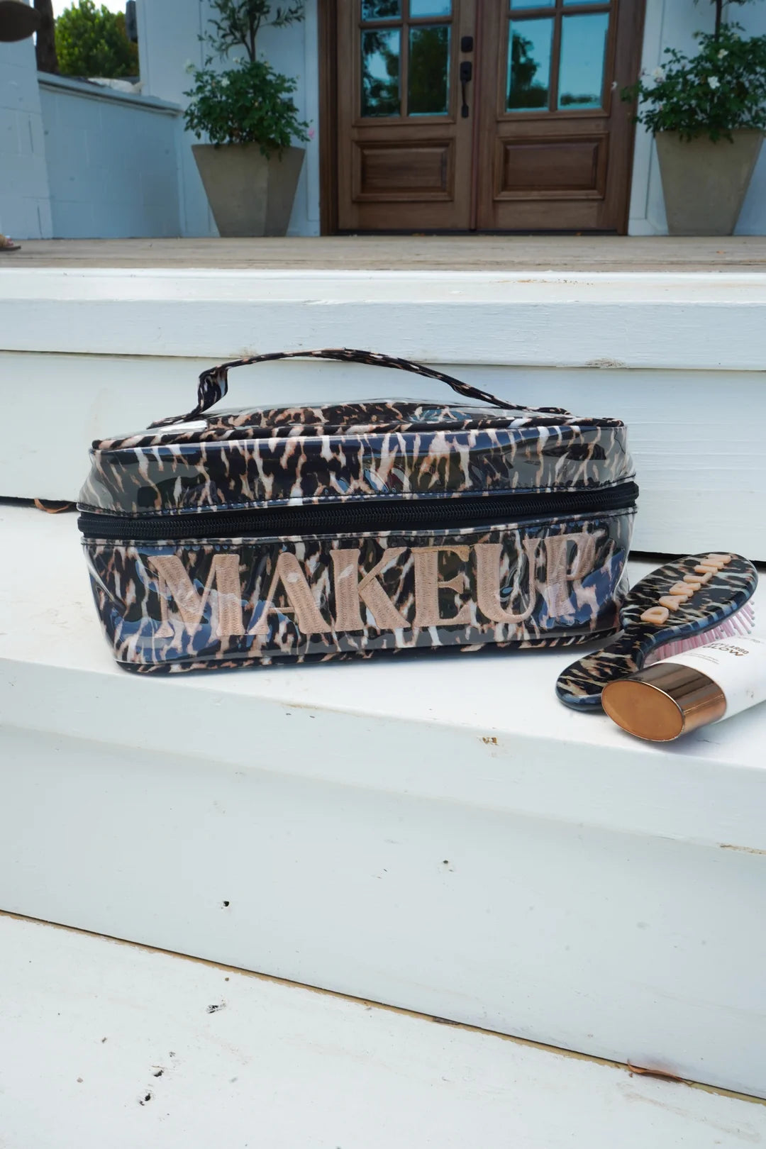 Makeup Luxe Leopard Open Top Bag
