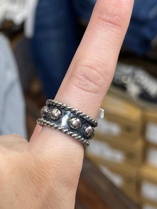 Large Sterling Silver Bubble Ring with Rope Border