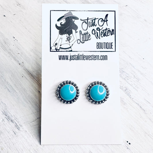 Round Beaded Edge Turquoise Stud Earring
