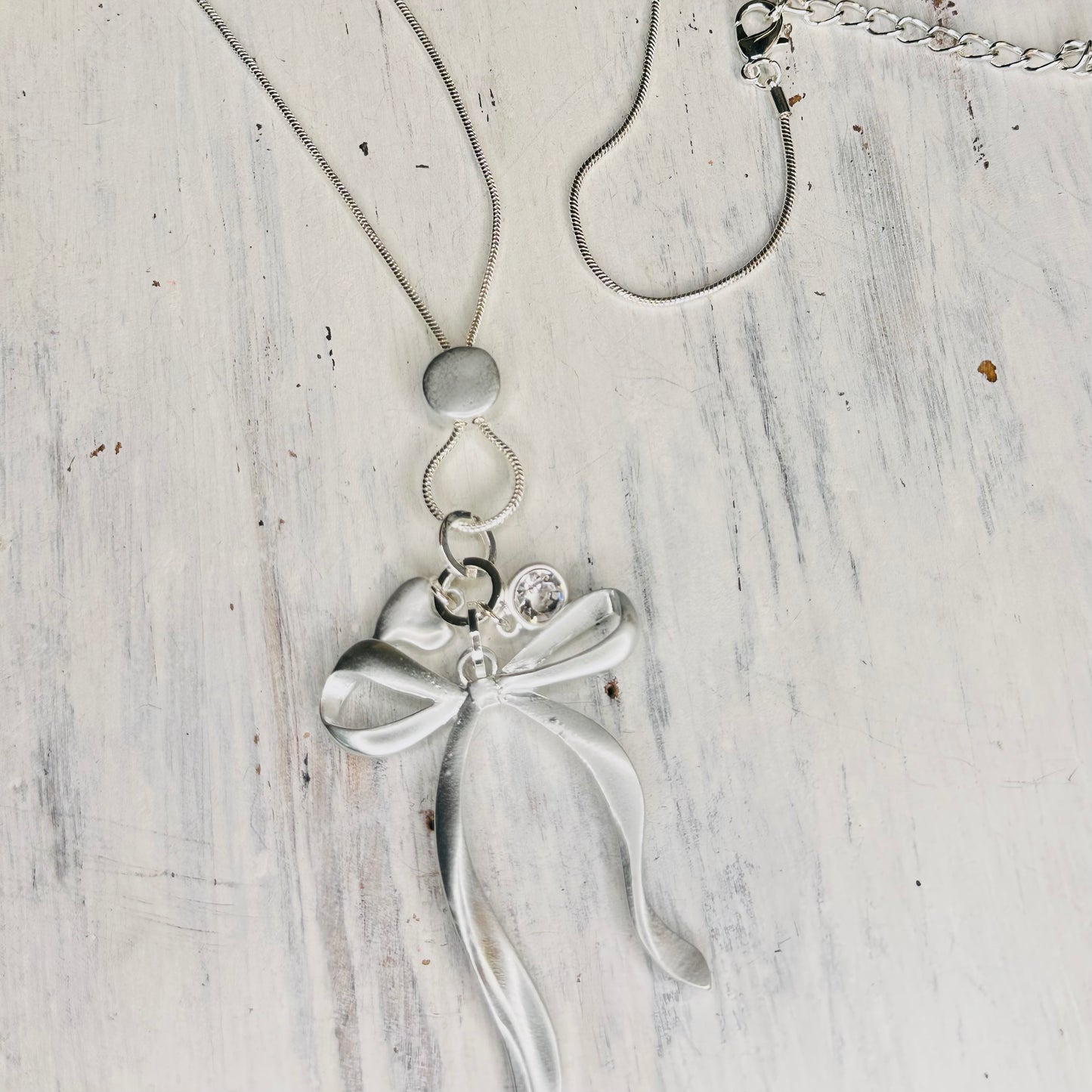 30" Matte Silver Bow Necklace