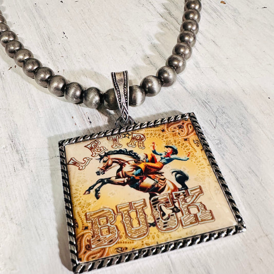 Let'r Buck Pewter Pearl Necklace