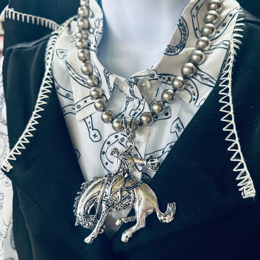 18" Silver Beaded Buckin Bronc Pendant Necklace
