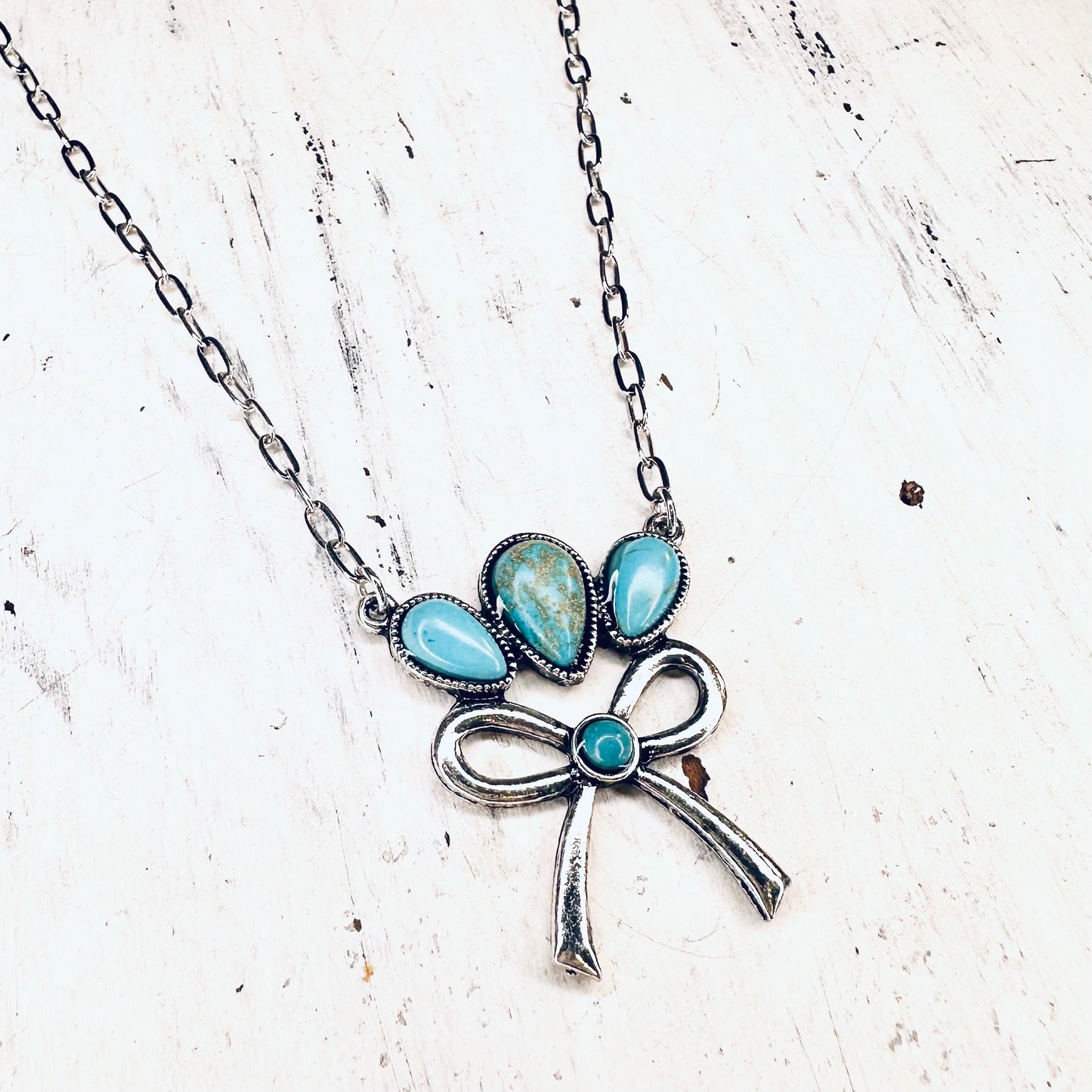 Half Turquoise Flower & Bow Pendant Necklace