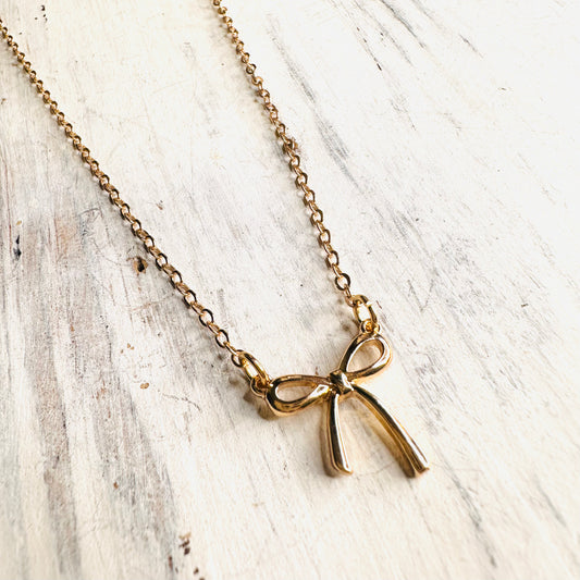Simple Gold Bow Necklace