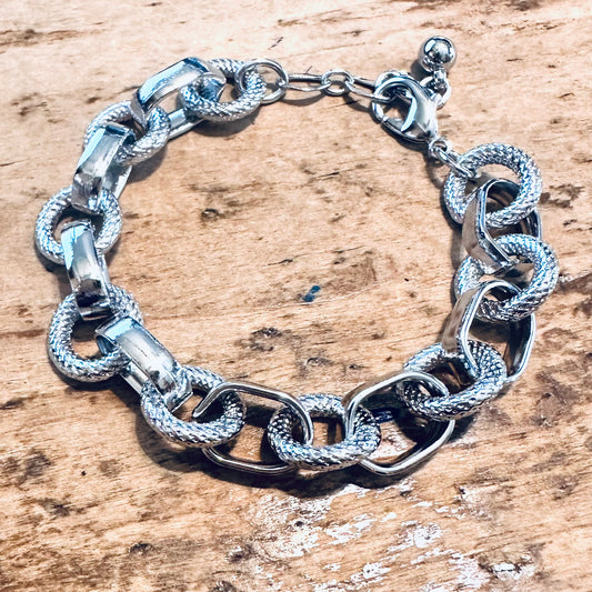 Silver Textured Chain Link Bracelet