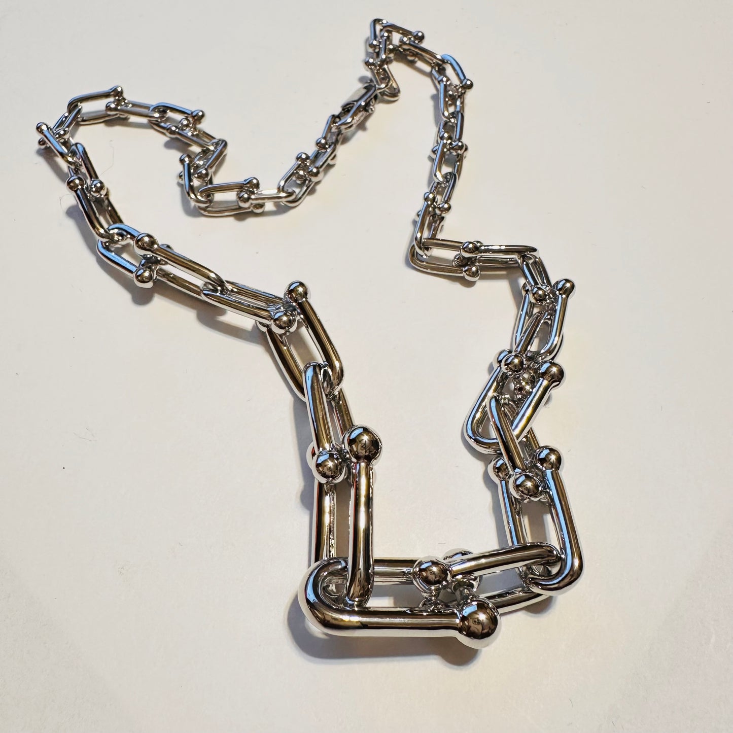 16" Silver Gradual Large Link Necklace