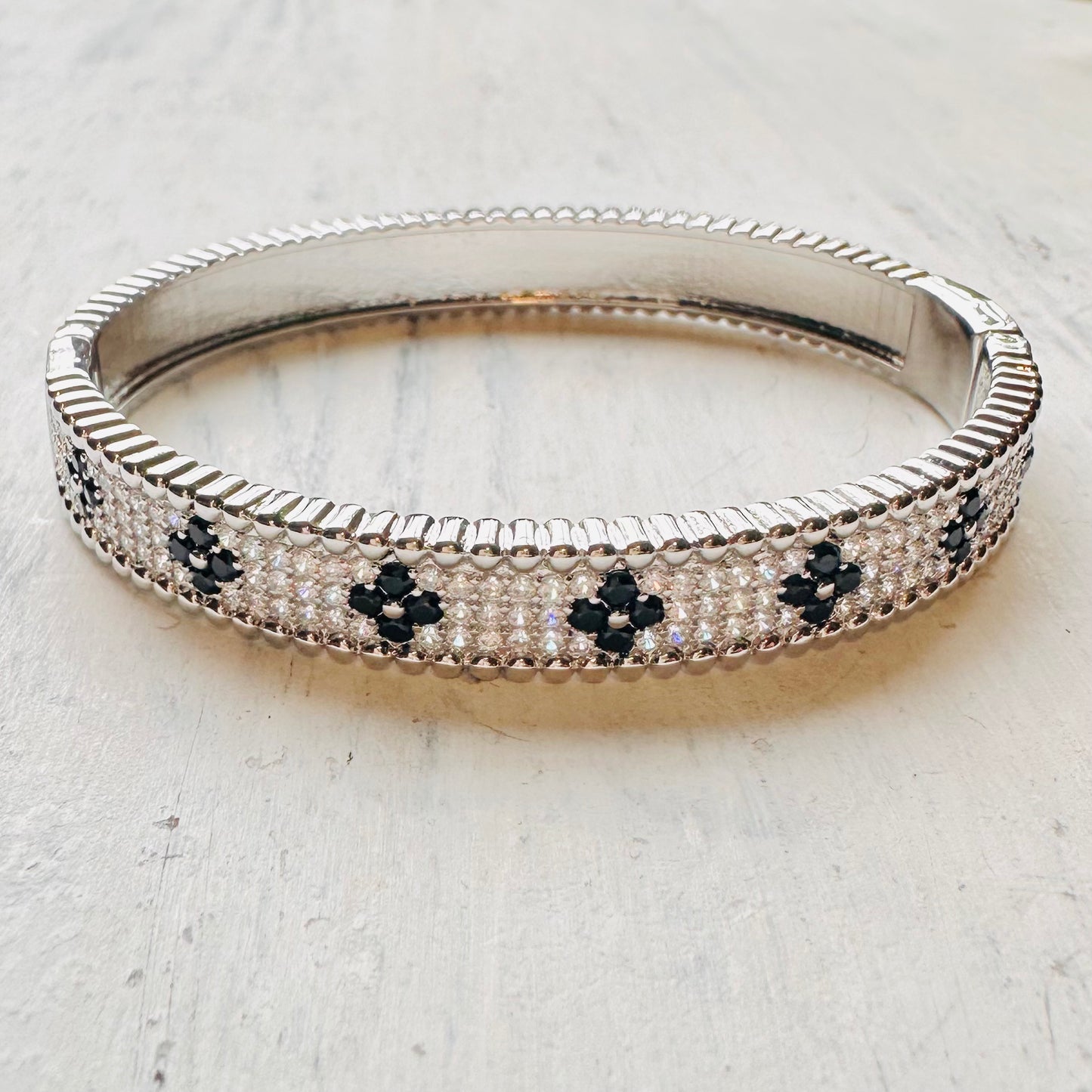 Silver & Black Clover Pave Push Lock Bangle