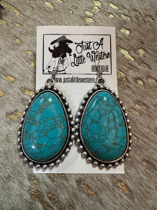 Turquoise Beaded Pendant Earring