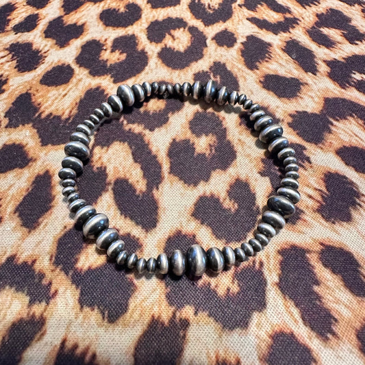 Genuine Navajo Gradual Disc Beaded Bracelet