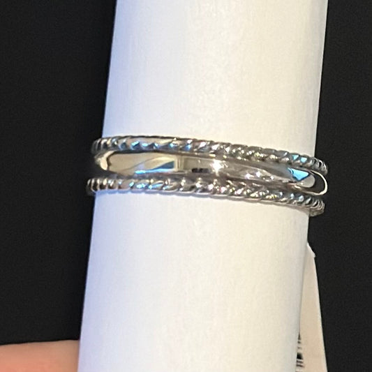Smooth Rope Edge Sterling Band