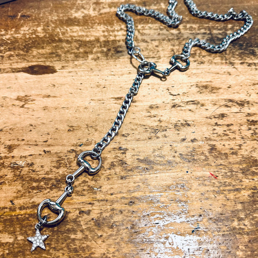 Bit Lariat Necklace with Star Accent