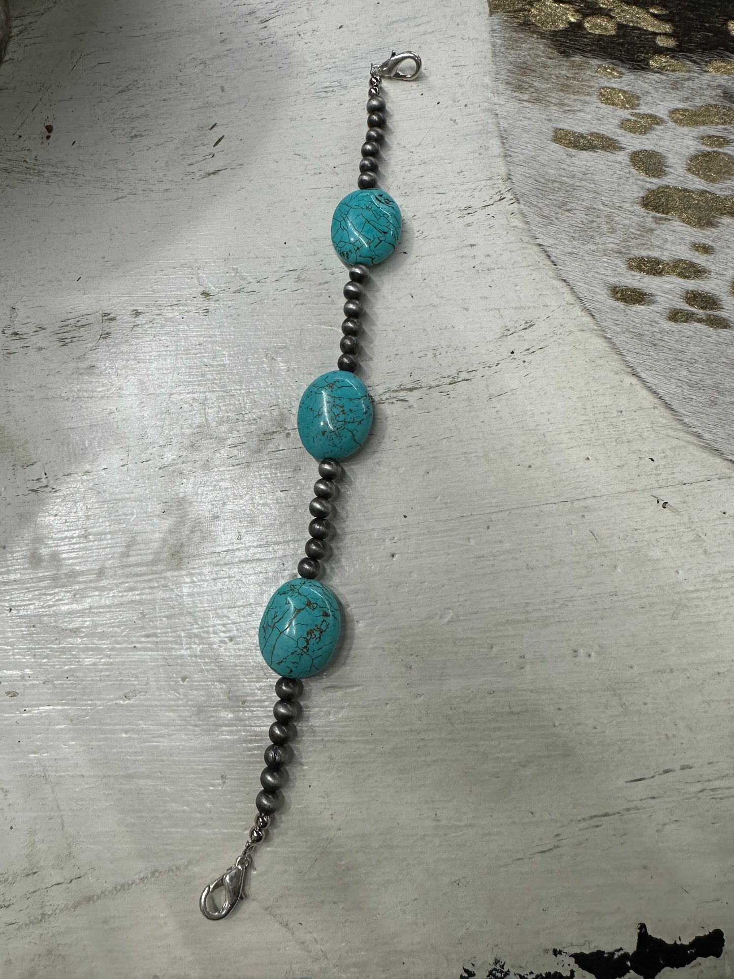 Turquoise Three Stone Cap Jewlery