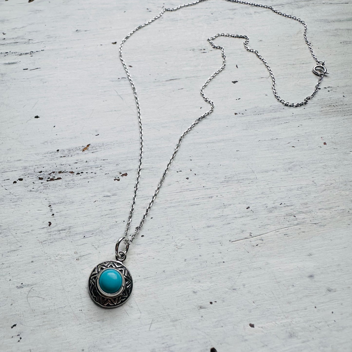 18" Sterling & Inset Round Turquoise Stone Necklace