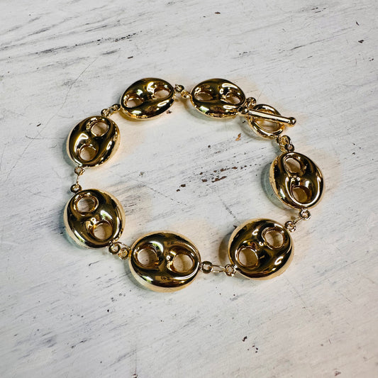 Gold Puffed Link Toggle Bracelet