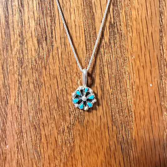 18" Sterling & Turquoise Flower Pendant Necklace